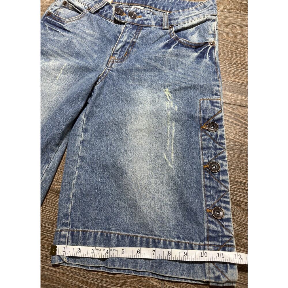 Lulu Jeans Womens Long Denim Shorts Culottes Bermuda Size 29 Distressed Y2K - Picture 8 of 10